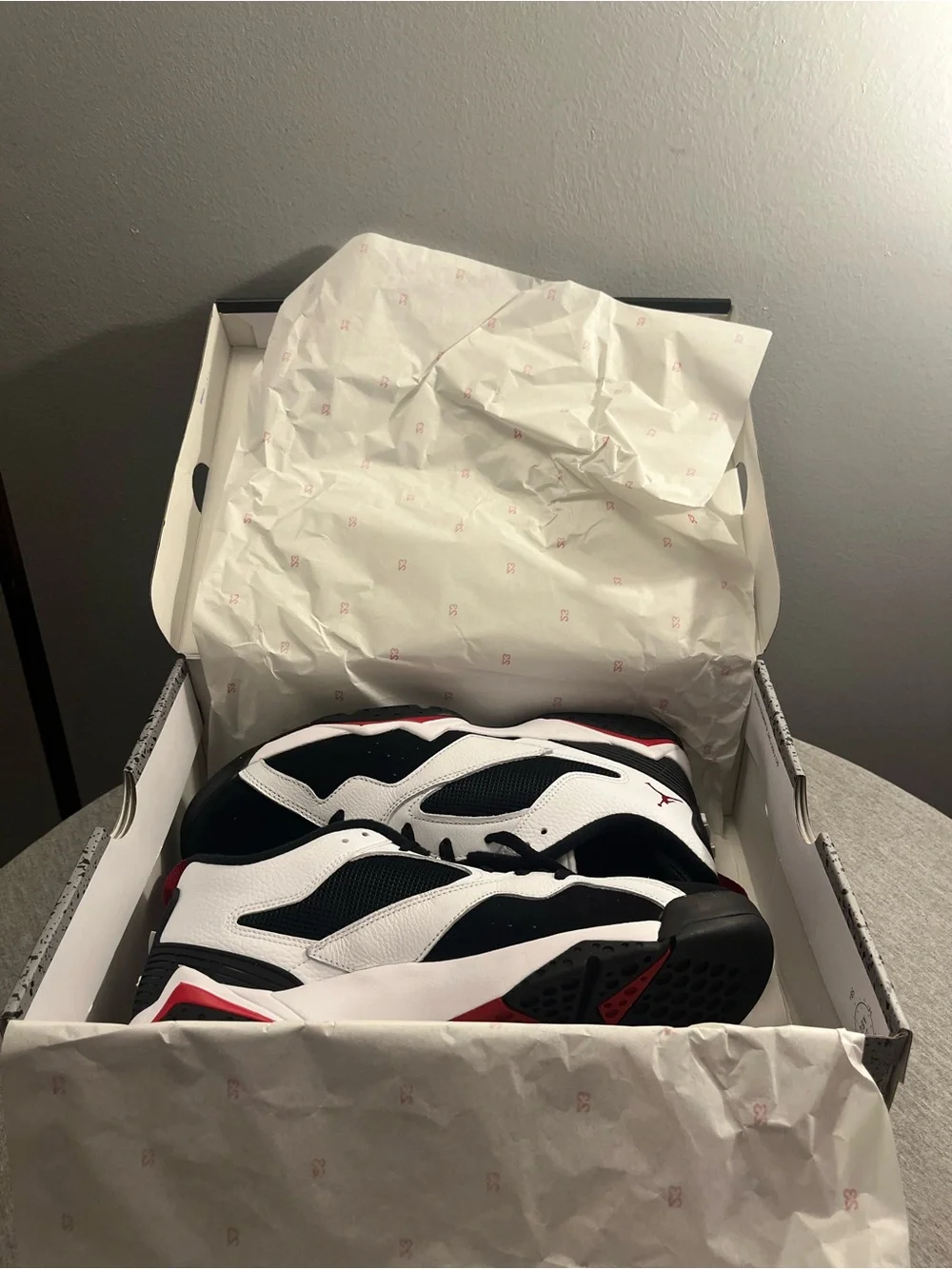 Nike Air Jordan MVP 92 White Black Gym Red Sneakers Men's Size 11.5 HQ3950-103